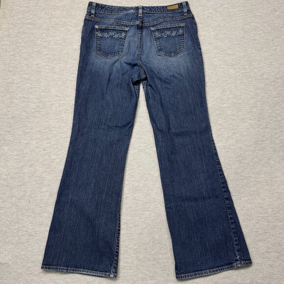 Eddie Bauer Womens Blue Denim Bootcut Jeans Embroidered Natural Fit Size 12R - Picture 2 of 15